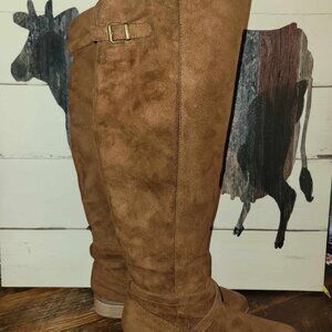 TARGET BRAND FASHION BOOTS TALL  WOMENS SIZE 8